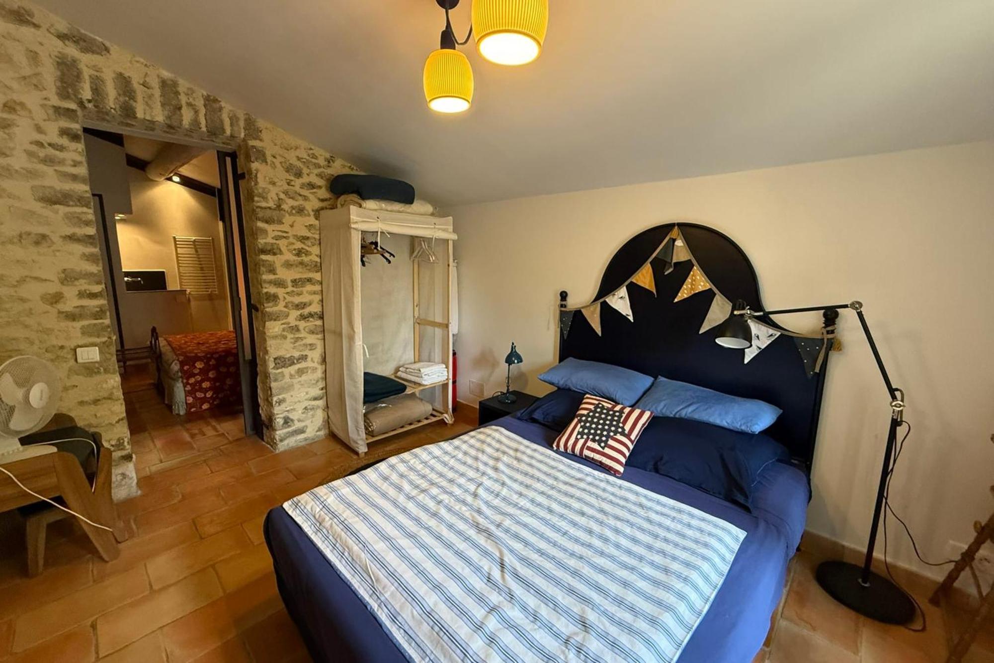 Beautiful Provencal Villa With Pool And Jacuzzi Lacoste  Eksteriør billede