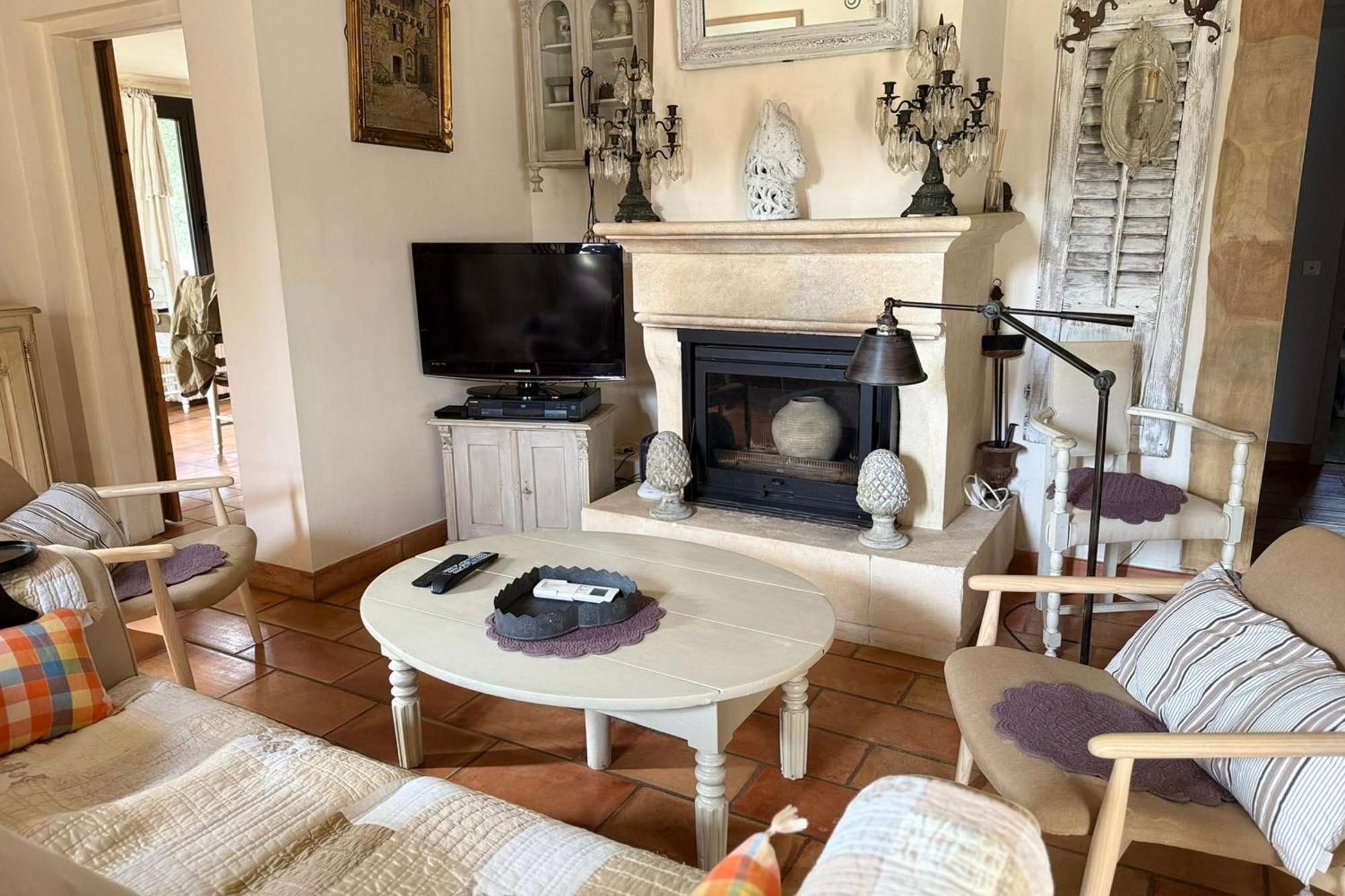 Beautiful Provencal Villa With Pool And Jacuzzi Lacoste  Eksteriør billede